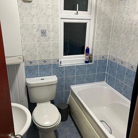 Sw17 7Ls Hotel London Kültér fotó